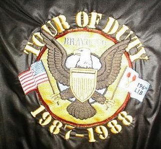 TOUR JACKET 1987-88-CLOSEUP.jpg (35345 bytes)