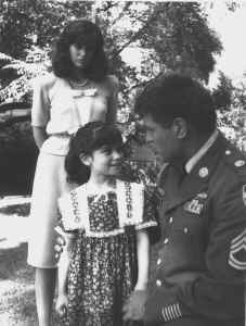 Zeke&Daughter&Carole.jpg (272808 bytes)