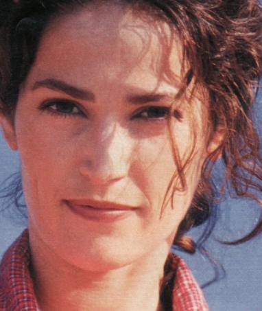 kim delaney new.jpg (25405 bytes)