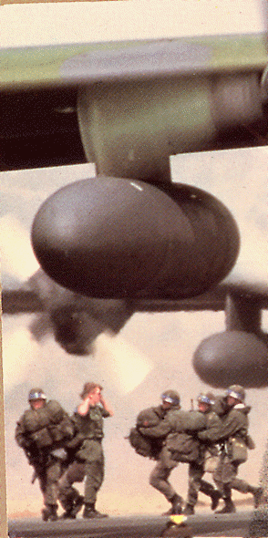new troops arriving of plane.gif (114651 bytes)